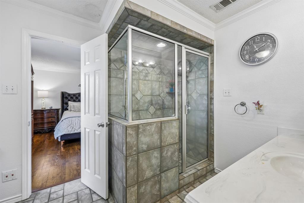 2110 Cooper Drive, Irving, TX 75061