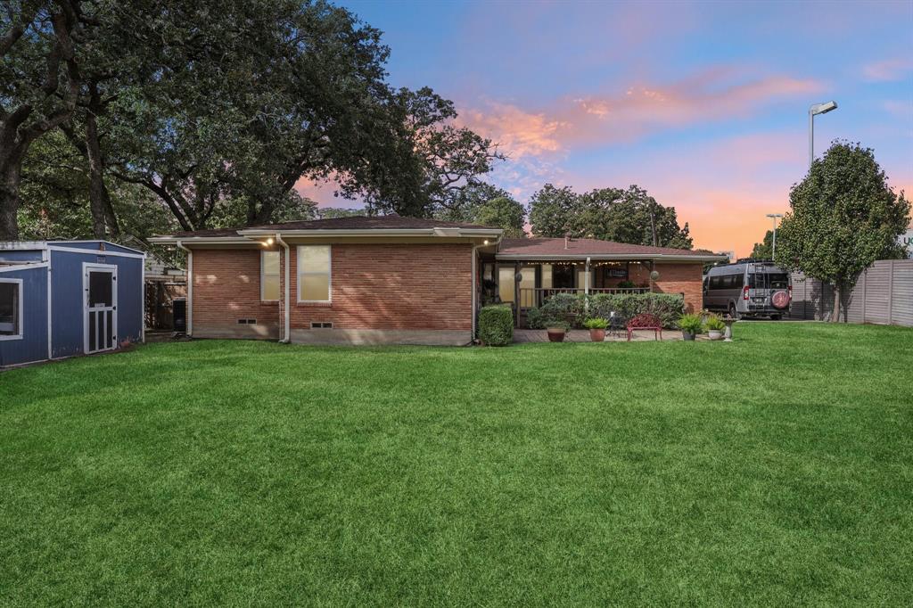 2110 Cooper Drive, Irving, TX 75061