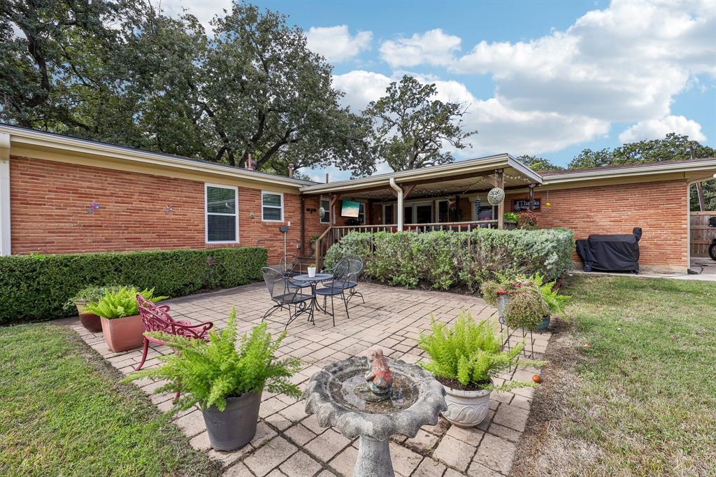 2110 Cooper Drive, Irving, TX 75061