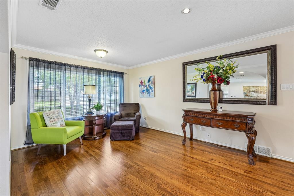 2110 Cooper Drive, Irving, TX 75061
