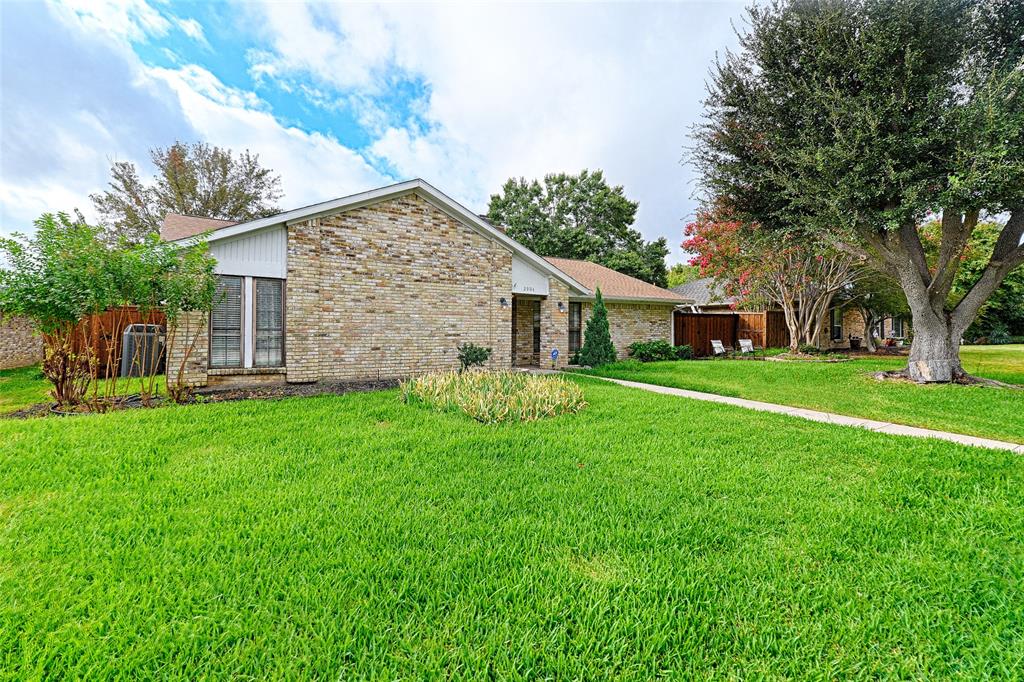 2904 Cross Bend Road, Plano, TX 75023