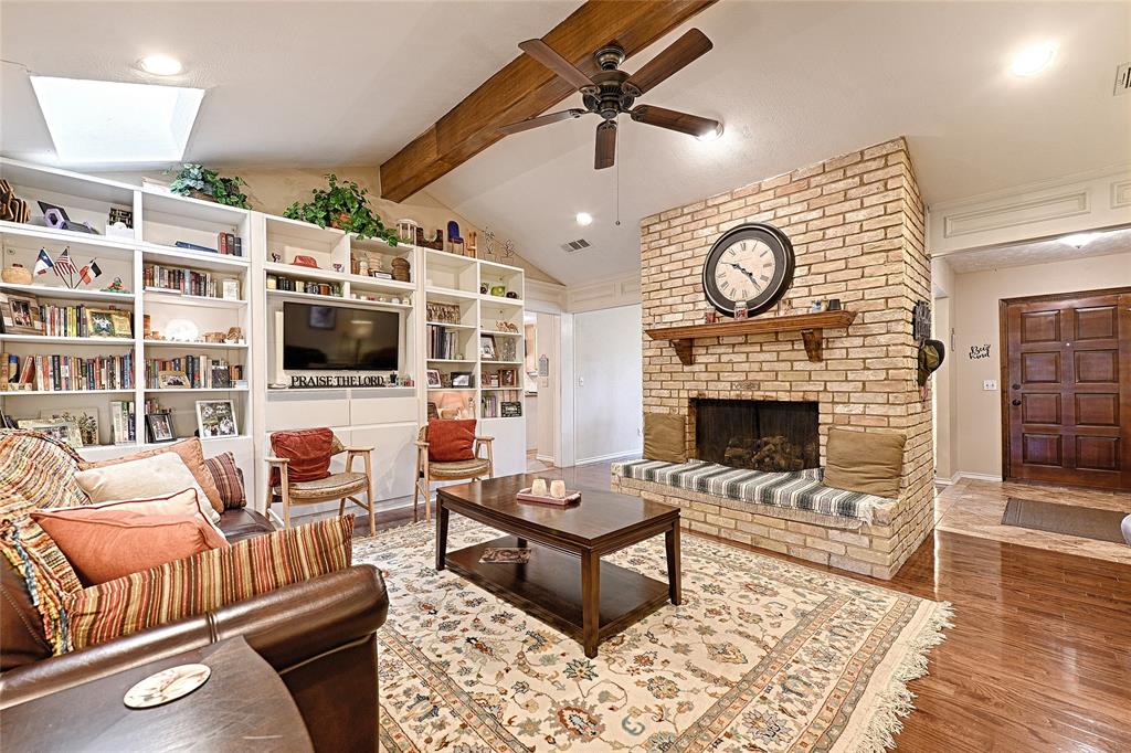 2904 Cross Bend Road, Plano, TX 75023