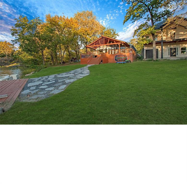 166 Indian Gap Road, Mabank, TX 75156