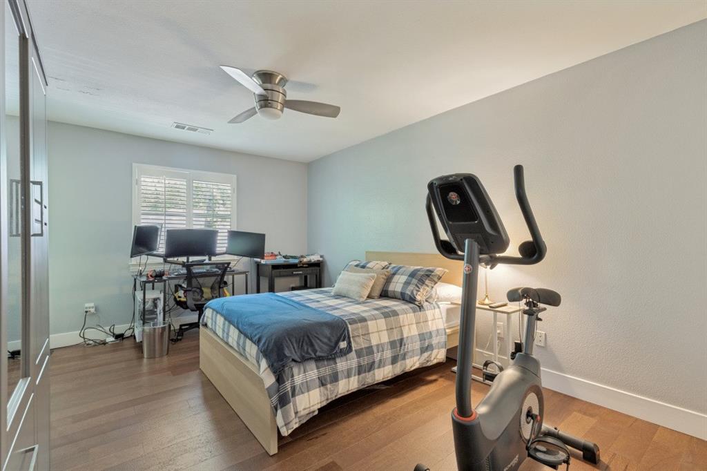 3320 Blackburn Street, Dallas, TX 75204