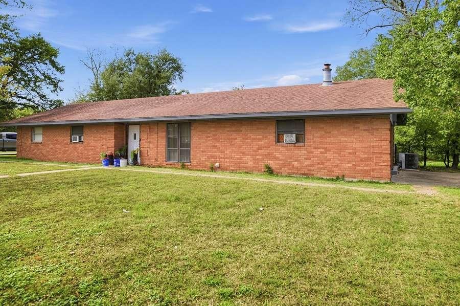 110 Cheyenne, Elm Mott, TX 76640