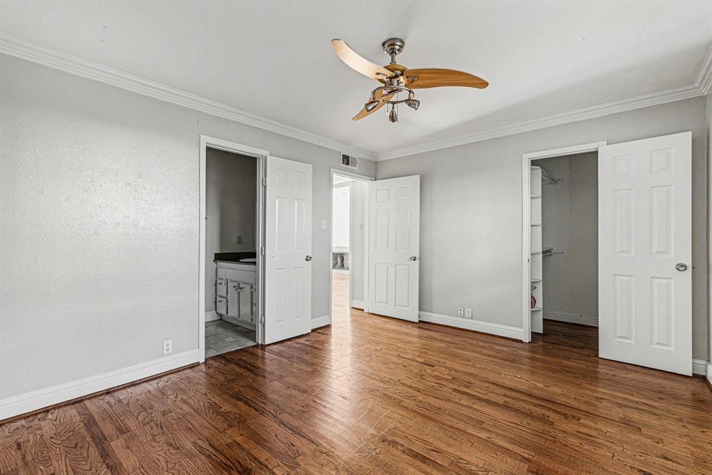 5222 Fleetwood Oaks Avenue, #111, Dallas, TX 75235