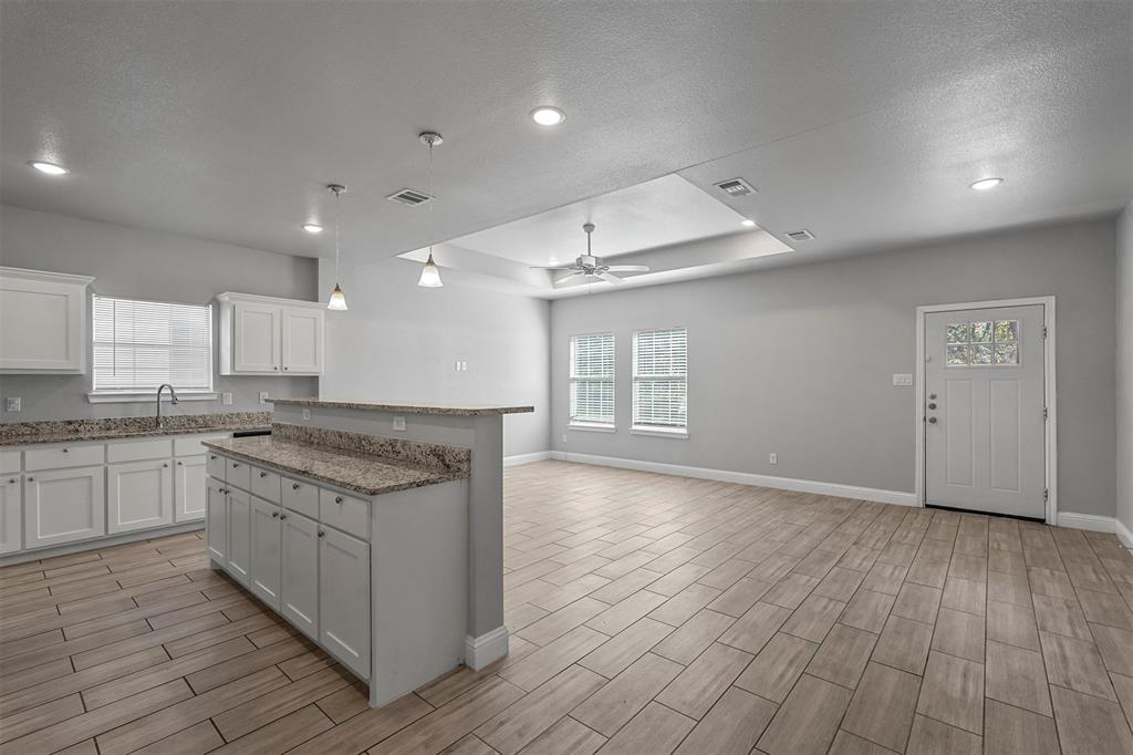 1804 Cleveland, Greenville, TX 75401
