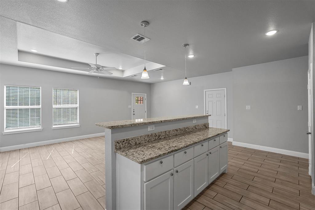 1804 Cleveland, Greenville, TX 75401