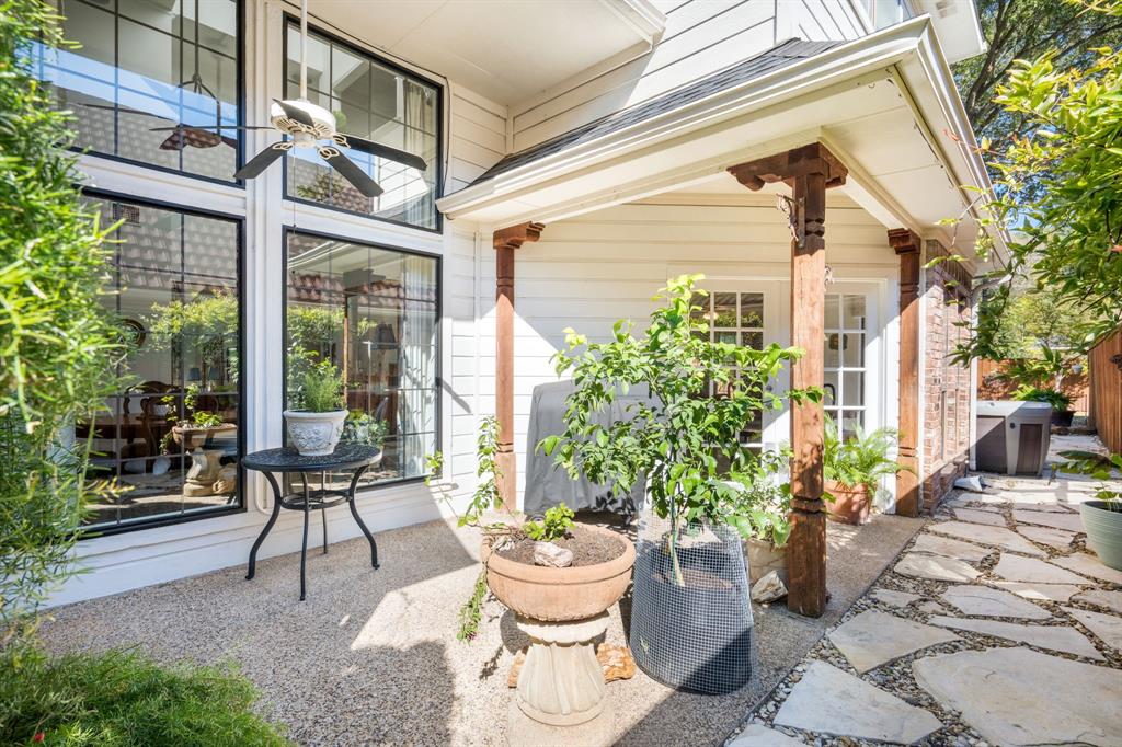 7130 Abrams Road, Dallas, TX 75231
