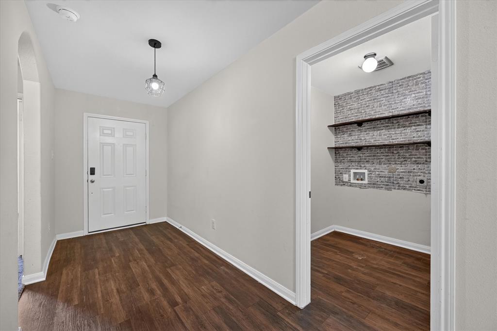 14276 Greenhaw Lane, Dallas, TX 75253