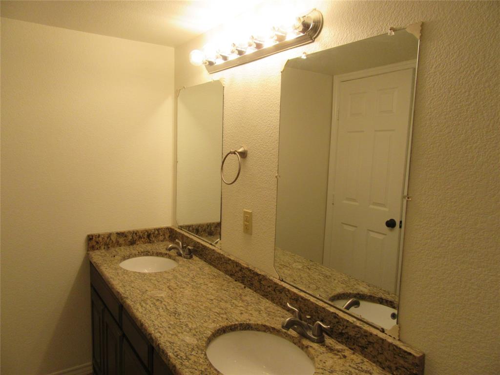 7522 Holly Hill Drive, #18, Dallas, TX 75231 7522 Holly Hill Drive, #18, Dallas, TX 75231