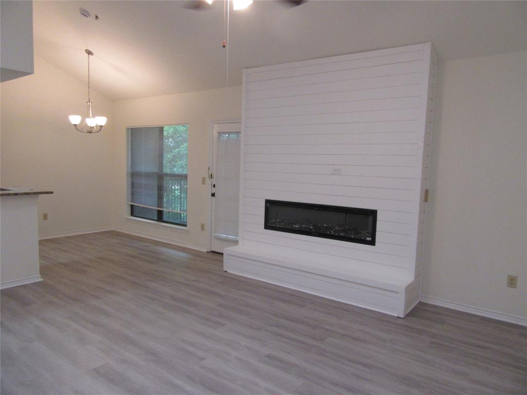 7522 Holly Hill Drive, #18, Dallas, TX 75231 7522 Holly Hill Drive, #18, Dallas, TX 75231