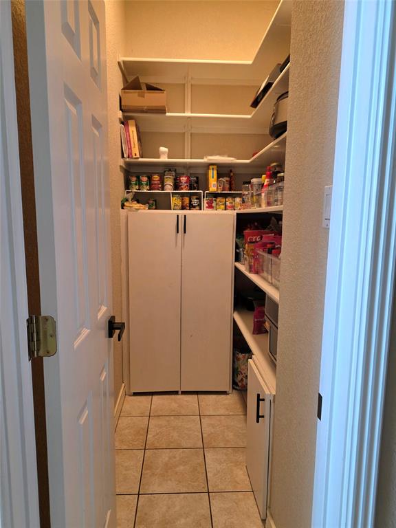 558 Mystic Shores Boulevard, Spring Branch, TX 78070
