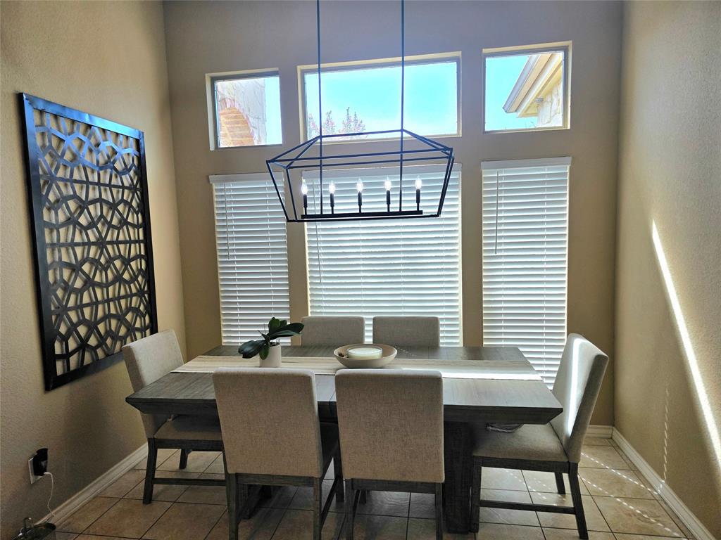 Eat in Kitchen dining area.