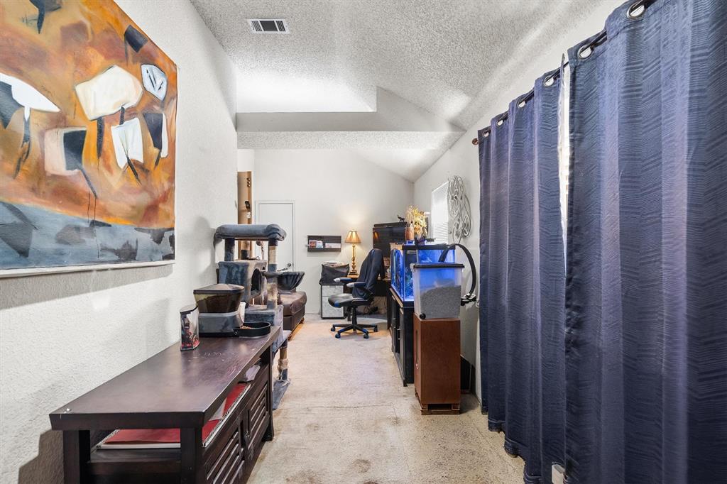 6447 Royal Cedar Drive, Dallas, TX 75236