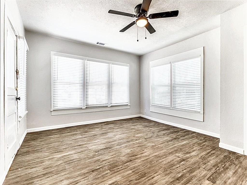 117 S 11th Street, Garland, TX 75040