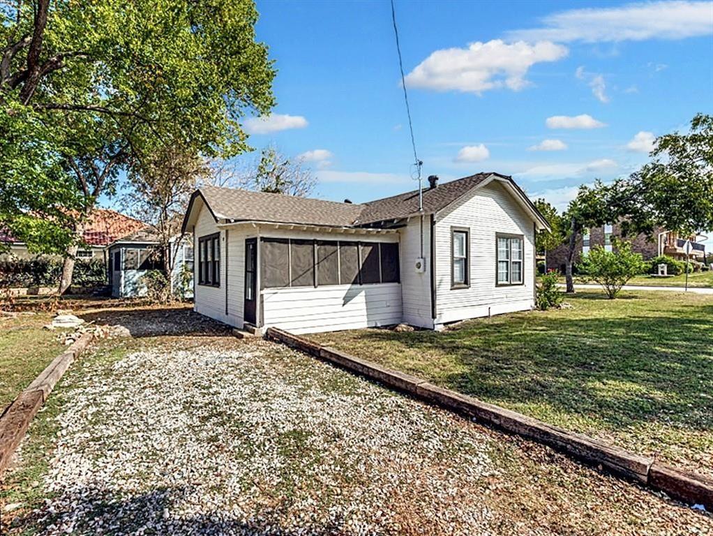 117 S 11th Street, Garland, TX 75040