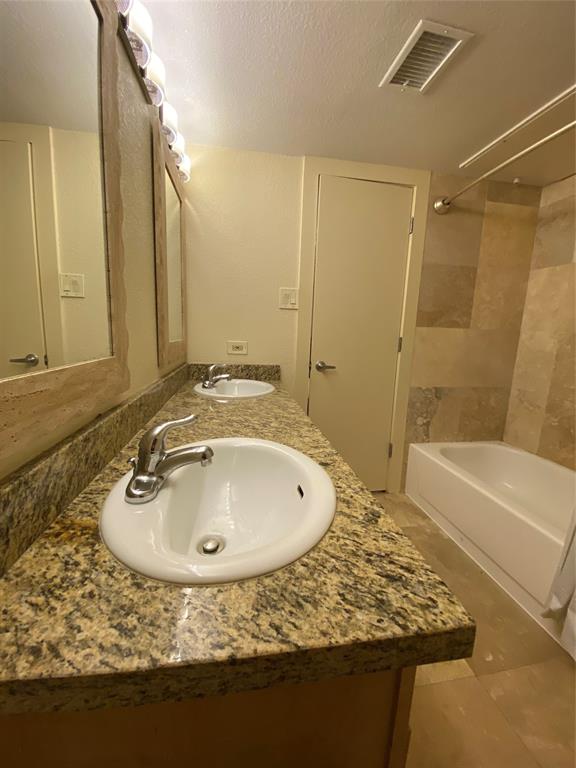 4777 Cedar Springs Road, #5B, Dallas, TX 75219
