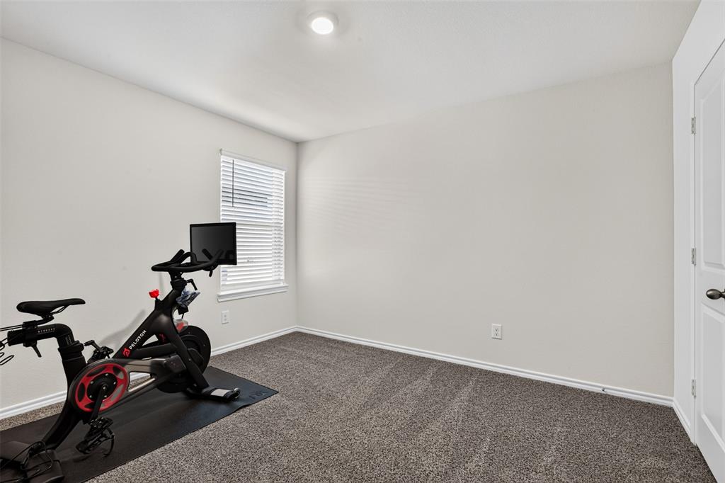 2949 Shoemaker Drive, Royse City, TX 75189