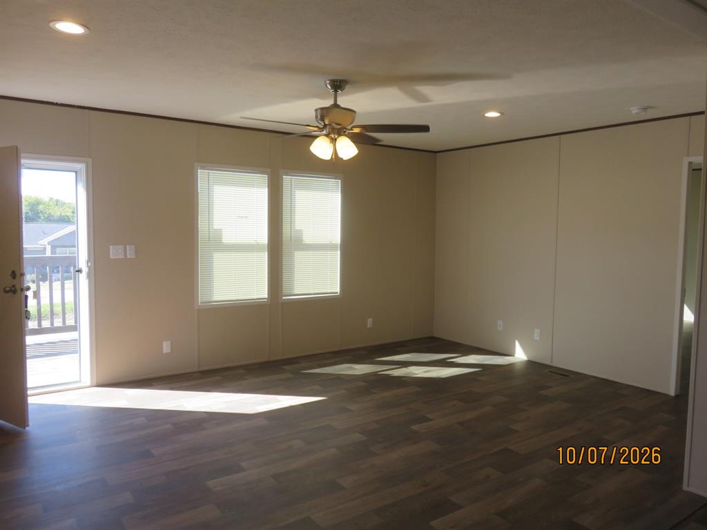 1327 County Road 1077, Farmersville, TX 75442