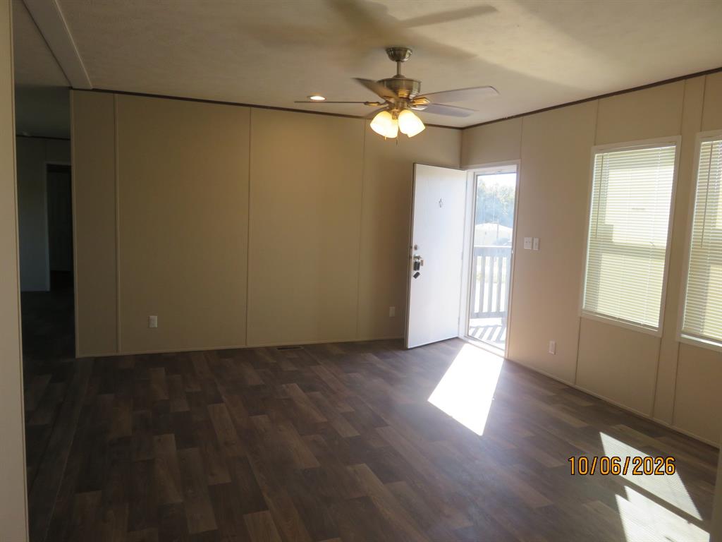 1327 County Road 1077, Farmersville, TX 75442
