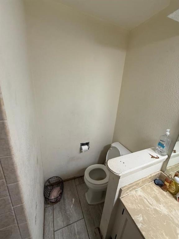 705 Angle Ridge Circle, Garland, TX 75043