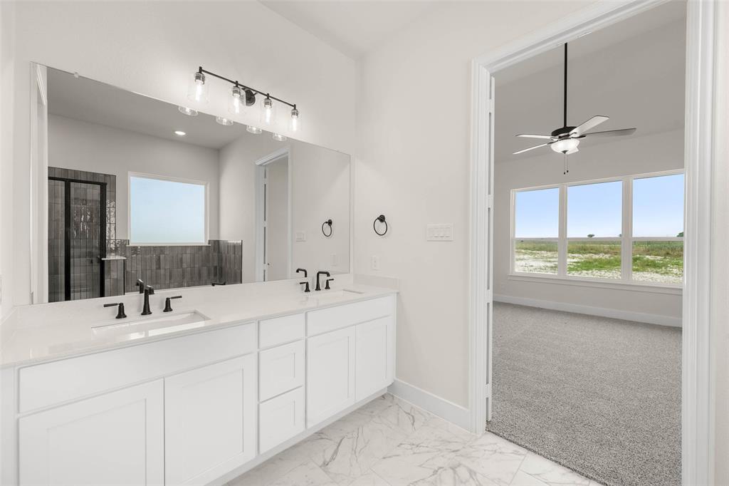 270 Maci Drive, Waxahachie, TX 75167
