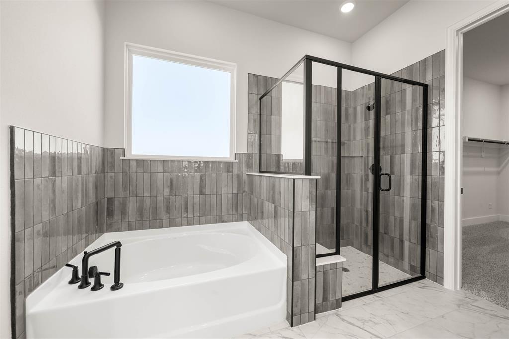 270 Maci Drive, Waxahachie, TX 75167
