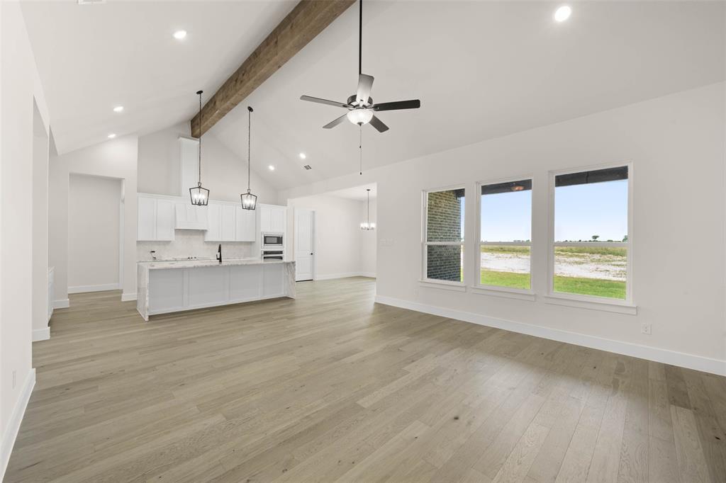270 Maci Drive, Waxahachie, TX 75167 270 Maci Drive, Waxahachie, TX 75167