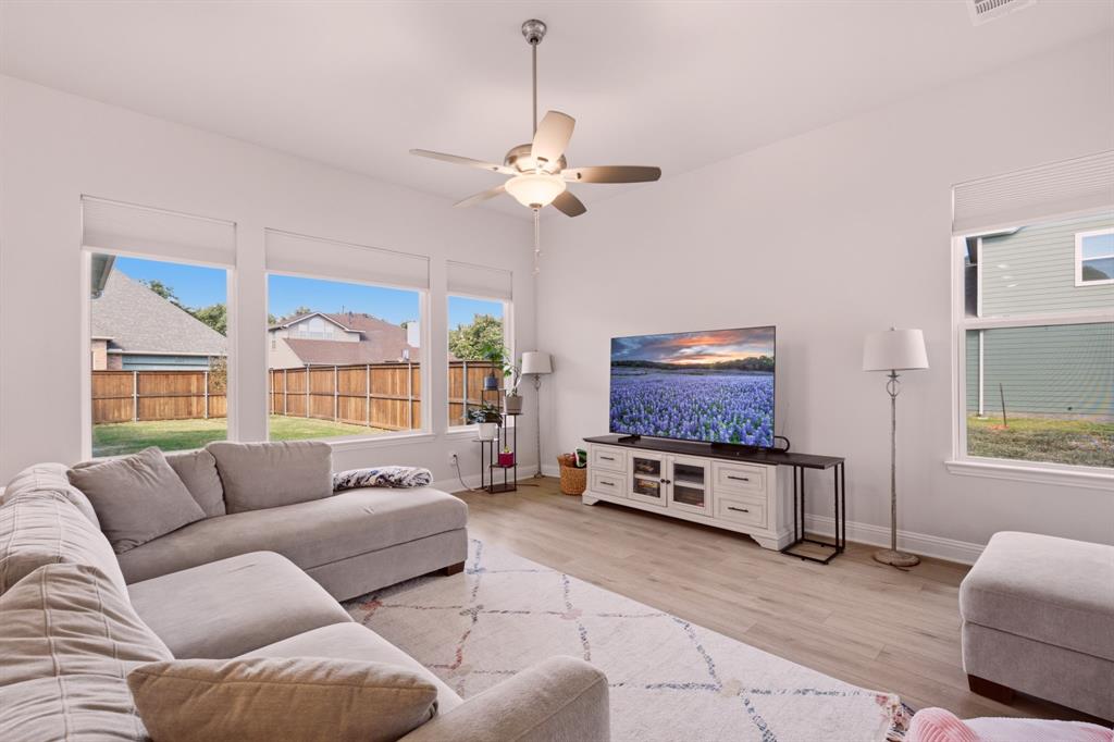 2517 Lafayette Drive, Rowlett, TX 75088