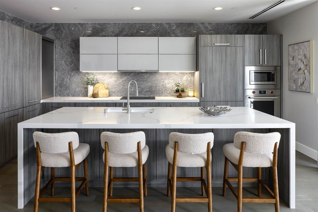 2408 Victory Park Lane, #1239, Dallas, TX 75219