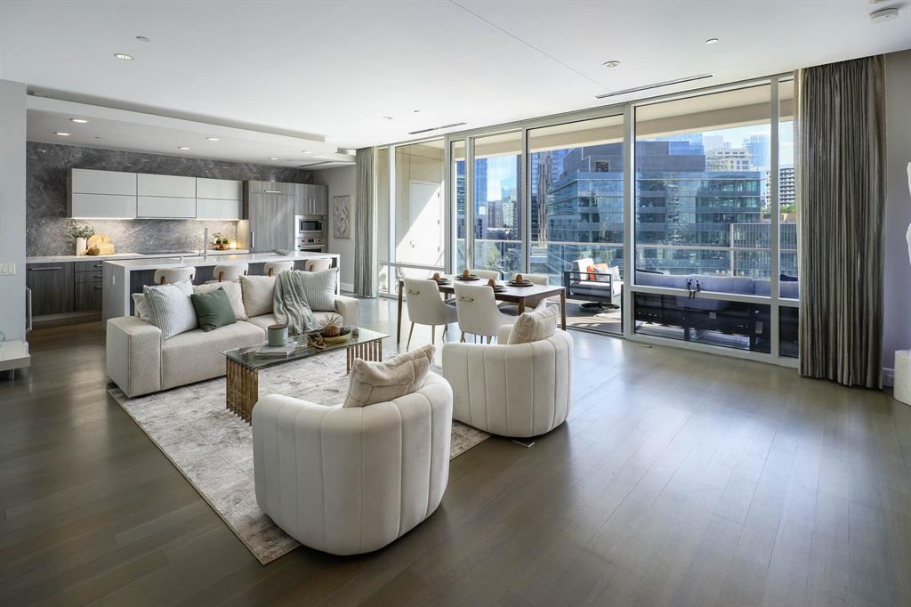 2408 Victory Park Lane, #1239, Dallas, TX 75219
