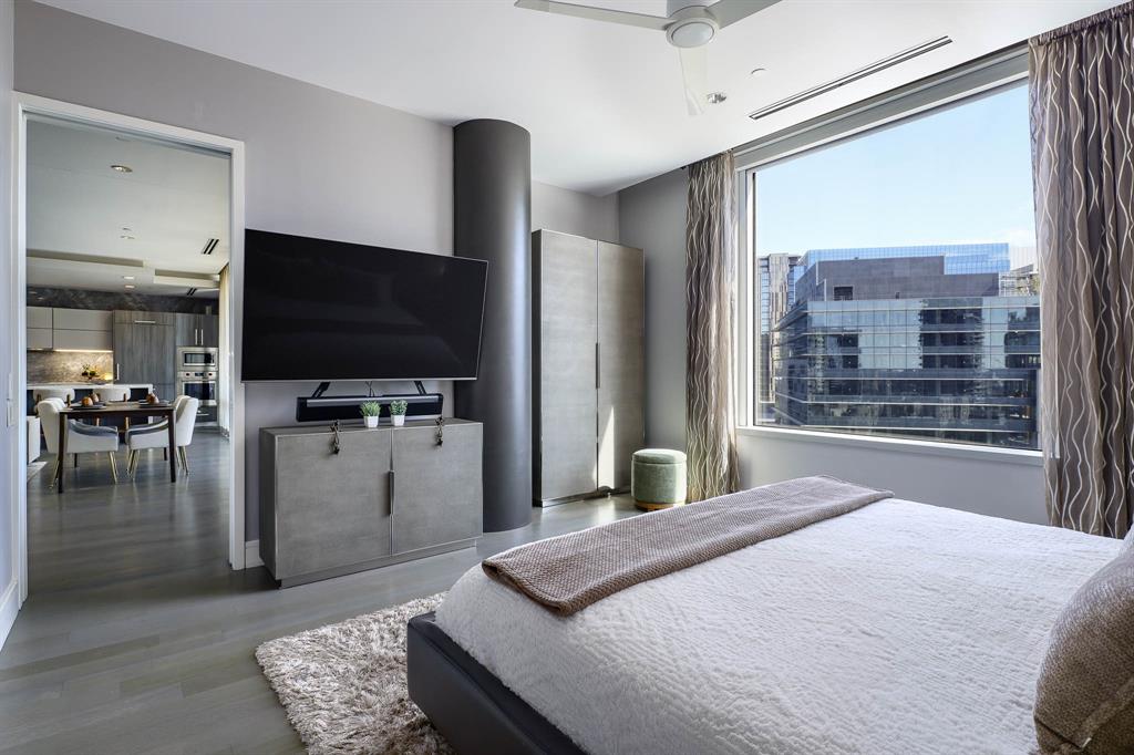 2408 Victory Park Lane, #1239, Dallas, TX 75219