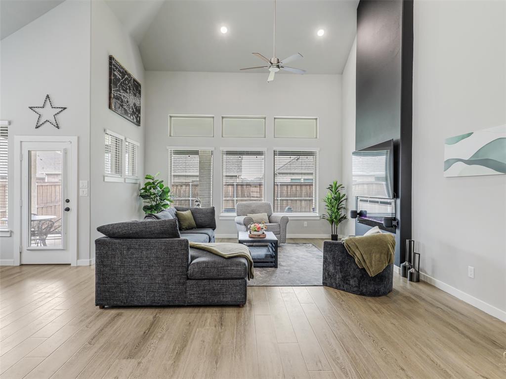 1201 Sweetleaf Street, Melissa, TX 75454