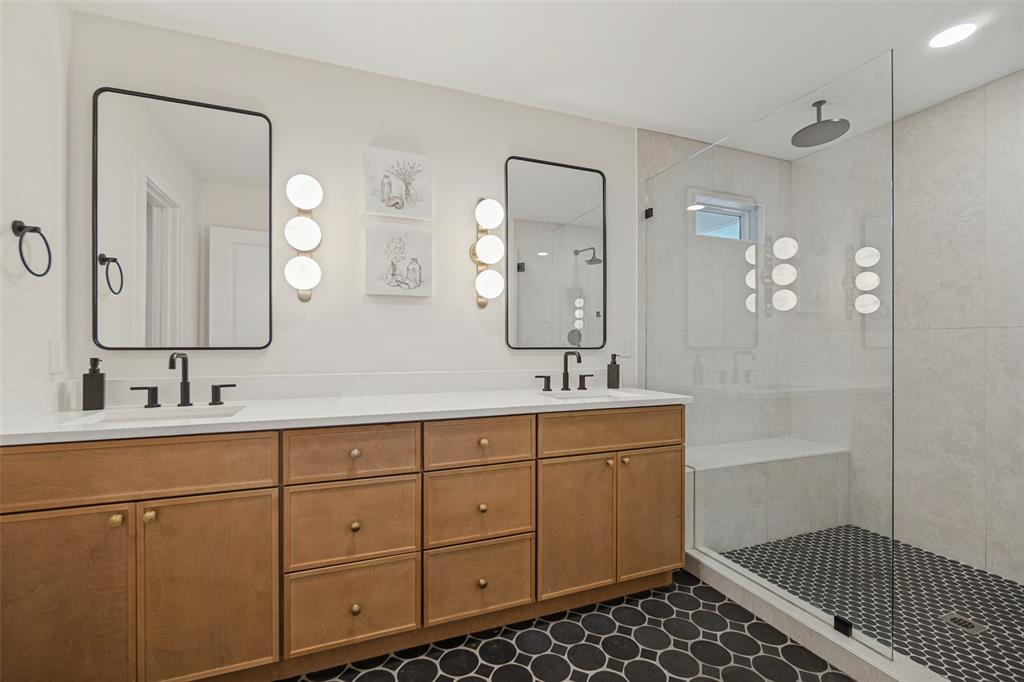 5009 Harvest Hill Road, Dallas, TX 75244