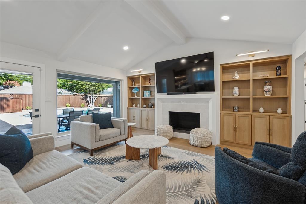 5009 Harvest Hill Road, Dallas, TX 75244
