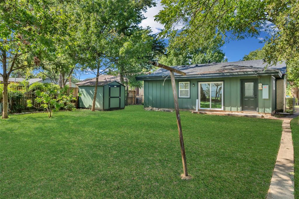 1406 Arizona Avenue, Dallas, TX 75216