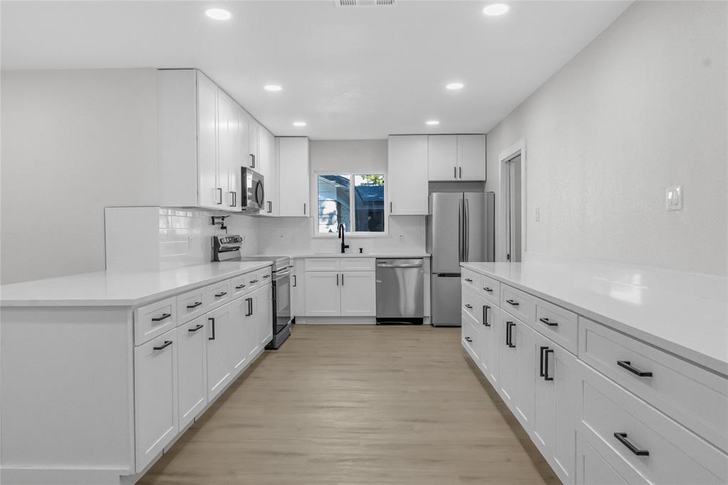 1406 Arizona Avenue, Dallas, TX 75216 1406 Arizona Avenue, Dallas, TX 75216