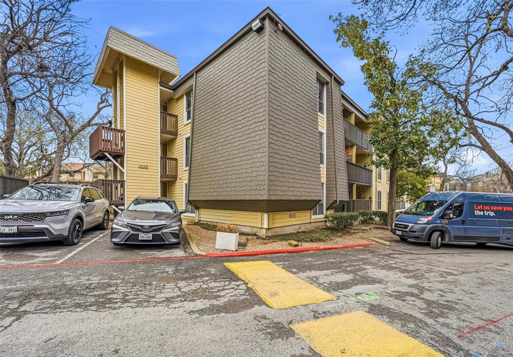4845 Cedar Springs Road, #267, Dallas, TX 75219