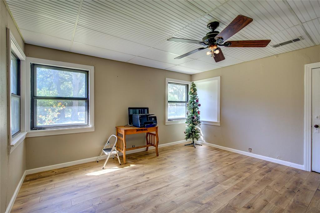 6402 Joe Ramsey Boulevard S, Greenville, TX 75402