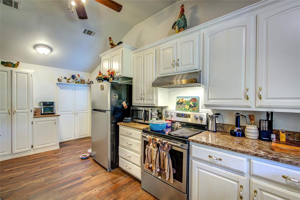 6402 Joe Ramsey Boulevard S, Greenville, TX 75402