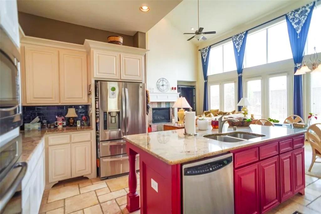 KITCHEN OPEN TO GRAND LIVING ROOM!