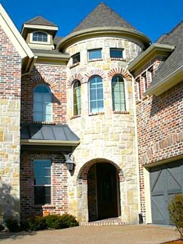 FRONT ENTRANCE OF HOUSE! FRONT ENTRANCE OF HOUSE!
