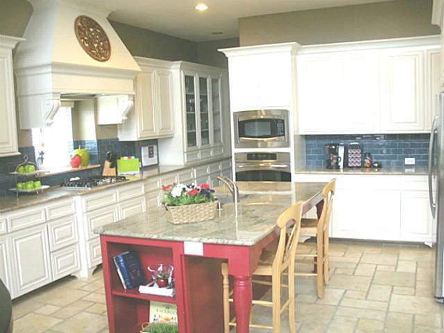 GOURMET KITCHEN!
