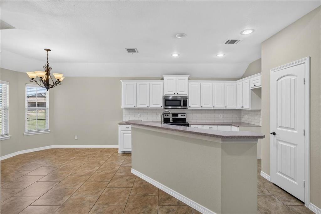 204 Bounding Main Street, Gun Barrel City, TX 75156 204 Bounding Main Street, Gun Barrel City, TX 75156