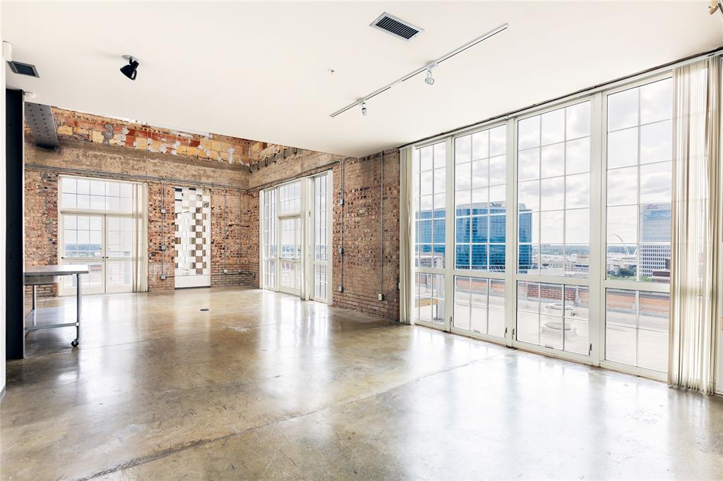 1122 Jackson Street, #1104, Dallas, TX 75202
