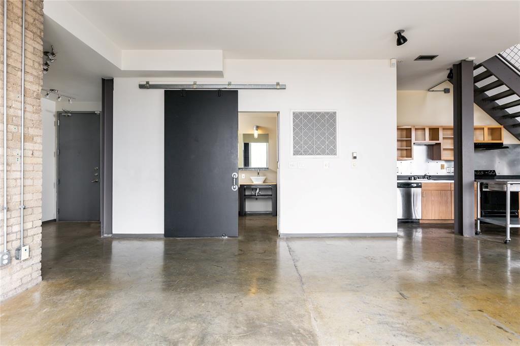 1122 Jackson Street, #1104, Dallas, TX 75202