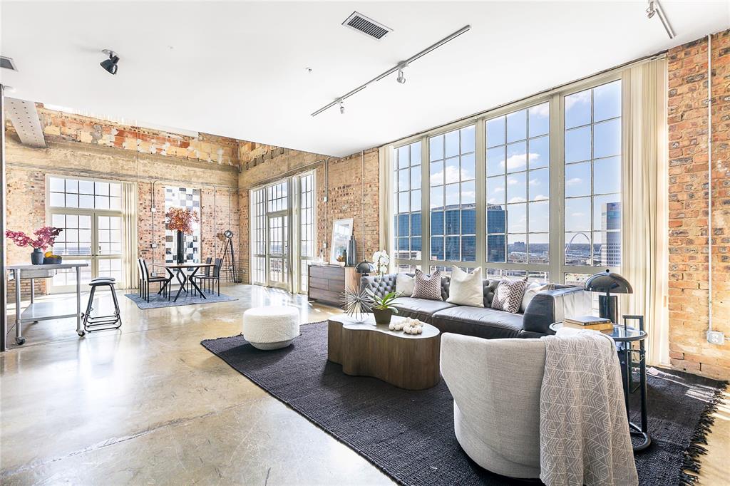 1122 Jackson Street, #1104, Dallas, TX 75202