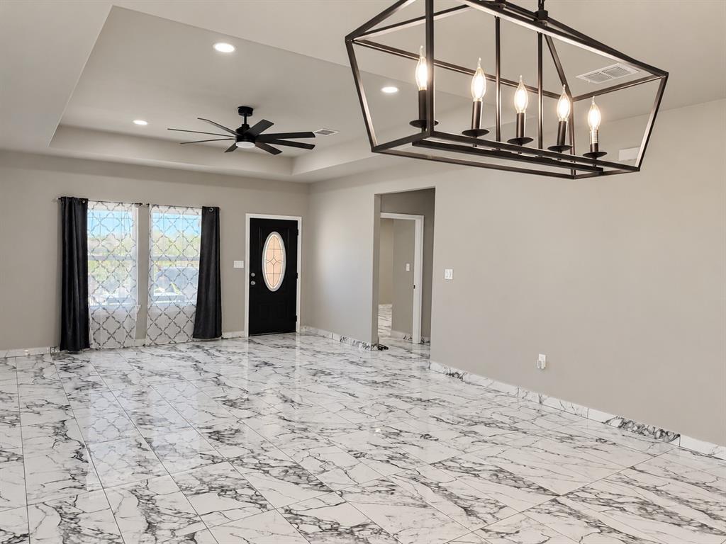 707 N Blanche Street, Terrell, TX 75160 707 N Blanche Street, Terrell, TX 75160
