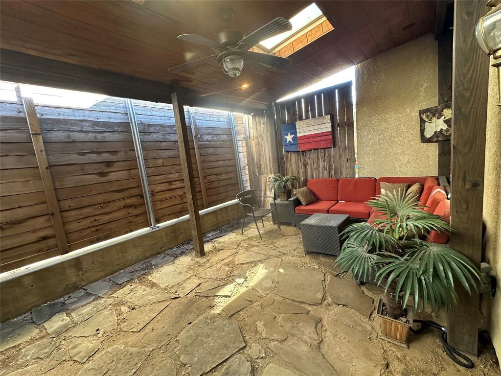 3919 Cole Avenue, #105, Dallas, TX 75204